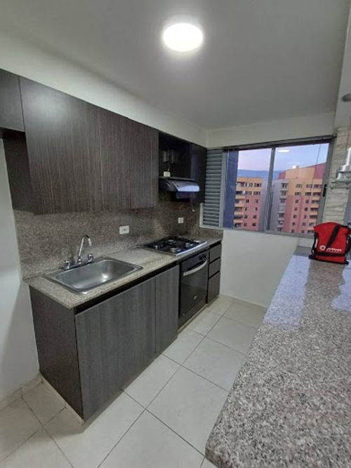 Apartamento de 2 alcobas en arriendo en Laureles, Medellín, 60 m² · foto 5 de 24
