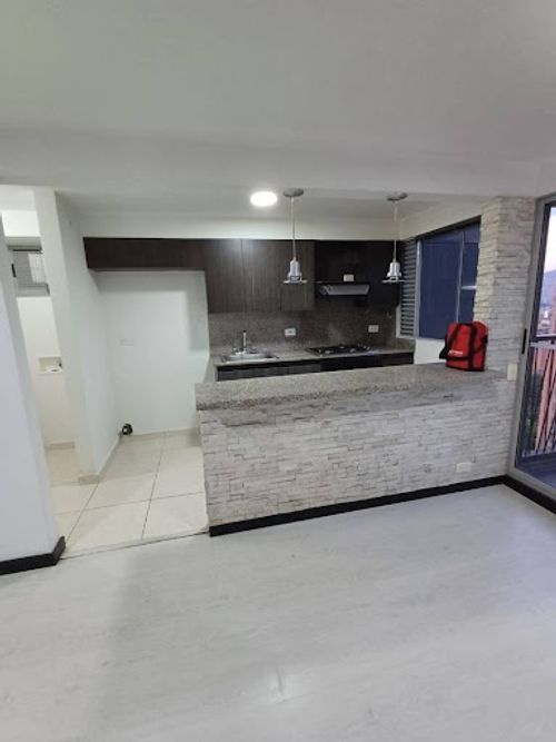 Apartamento de 2 alcobas en arriendo en Laureles, Medellín, 60 m² · foto 9 de 24