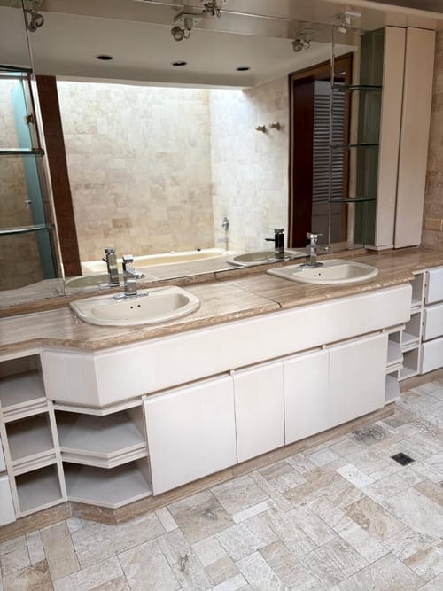 Casa de 4 alcobas en arriendo en Urbanización Las Cumbres, Medellín, 371 m² · foto 18 de 20