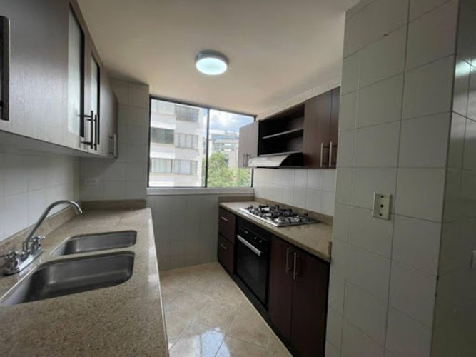 Apartamento en arriendo en La Florida, Medellín · foto 4 de 18