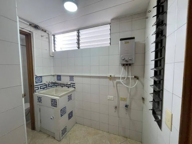 Apartamento en arriendo en La Florida, Medellín · foto 6 de 18