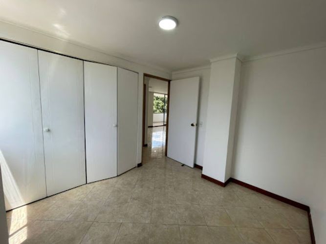 Apartamento en arriendo en La Florida, Medellín · foto 14 de 18
