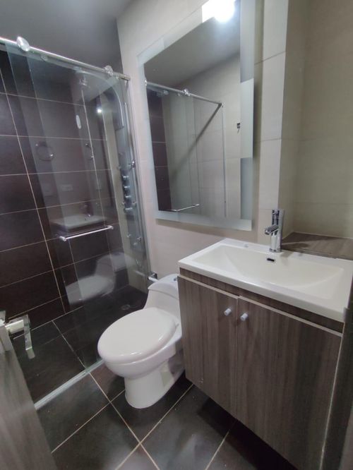Apartamento de 3 alcobas en arriendo en Laureles, Medellín, 120 m² · foto 8 de 20