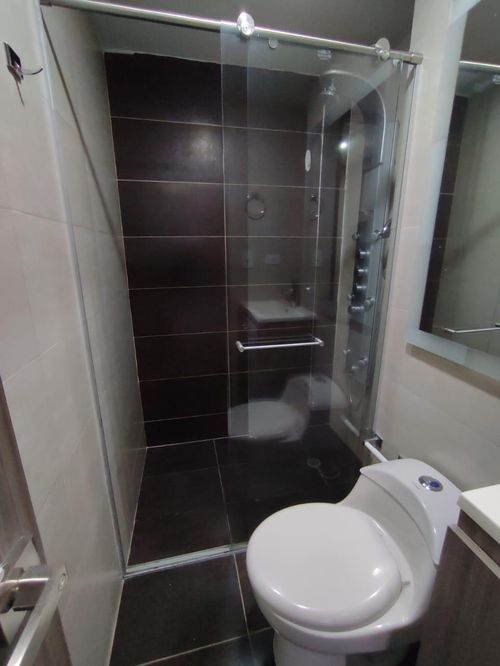 Apartamento de 3 alcobas en arriendo en Laureles, Medellín, 120 m² · foto 11 de 20