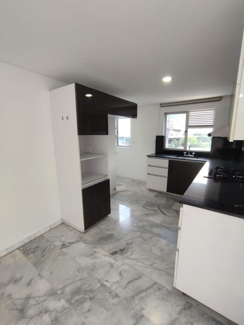 Apartamento de 3 alcobas en arriendo en Laureles, Medellín, 120 m² · foto 18 de 20