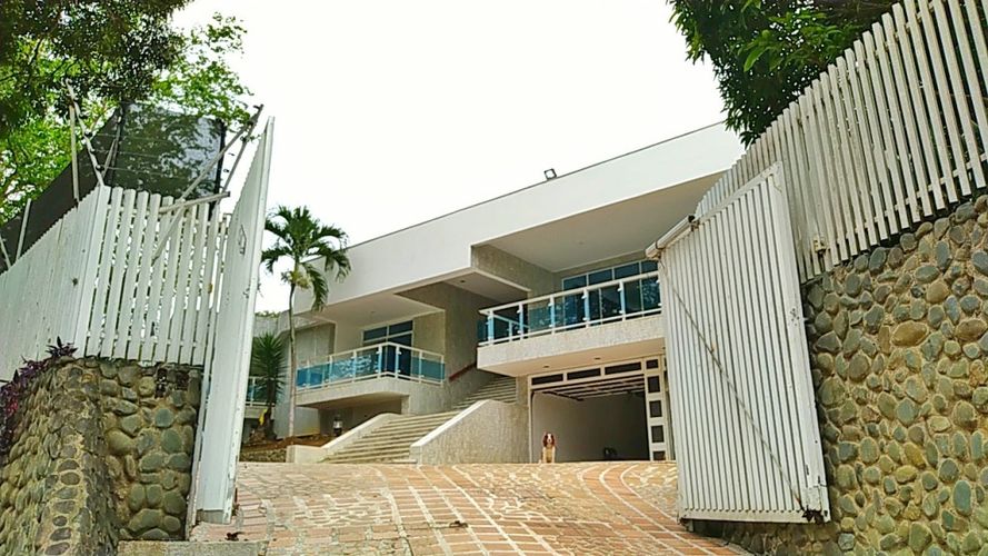 Casa de 5 alcobas en venta en Ciudad Jardin, Cali, 1615 m² · foto 16 de 16