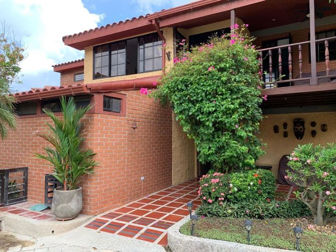 Casa de 3 alcobas en venta en Villa Campestre, Soledad, 392 m² · foto 1 de 16