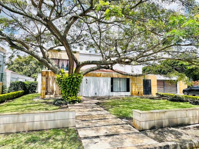 Casa de 5 alcobas en venta en Matapalo, Palmira, 491 m² · foto 3 de 24