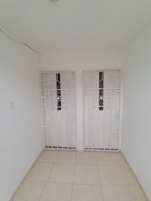Casa de 8 alcobas en venta en Las Margaritas, Soledad, 180 m² · foto 13 de 24