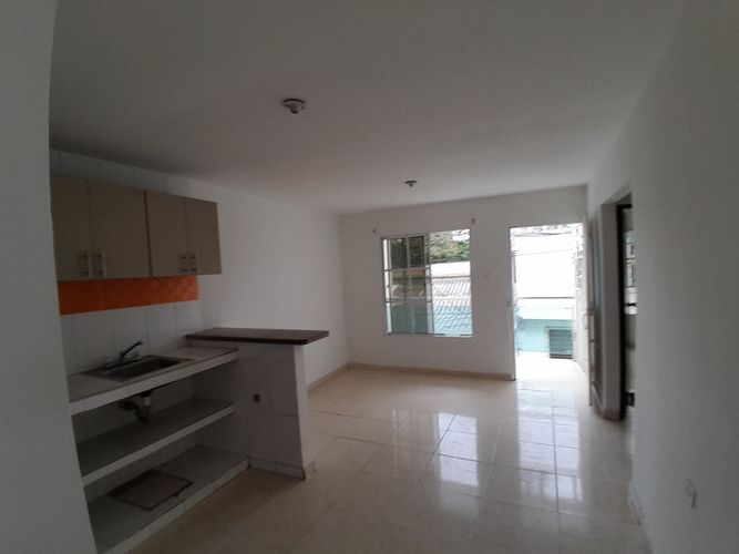 Casa de 8 alcobas en venta en Las Margaritas, Soledad, 180 m² · foto 14 de 24