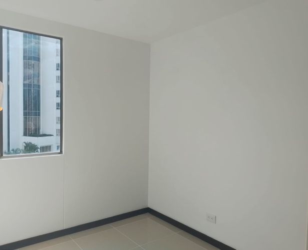 Apartamento de 3 alcobas en arriendo en El Poblado, Medellín, 79 m² · foto 9 de 17