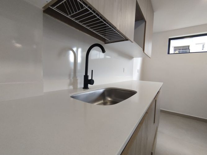 Apartamento de 2 alcobas en arriendo en Laureles, Medellín, 88 m² · foto 19 de 20