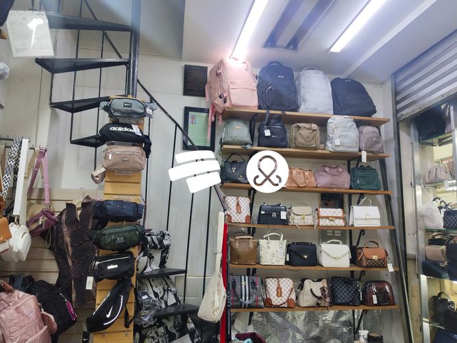 Local en venta en La Candelaria, Medellín, 18 m² · foto 8 de 8