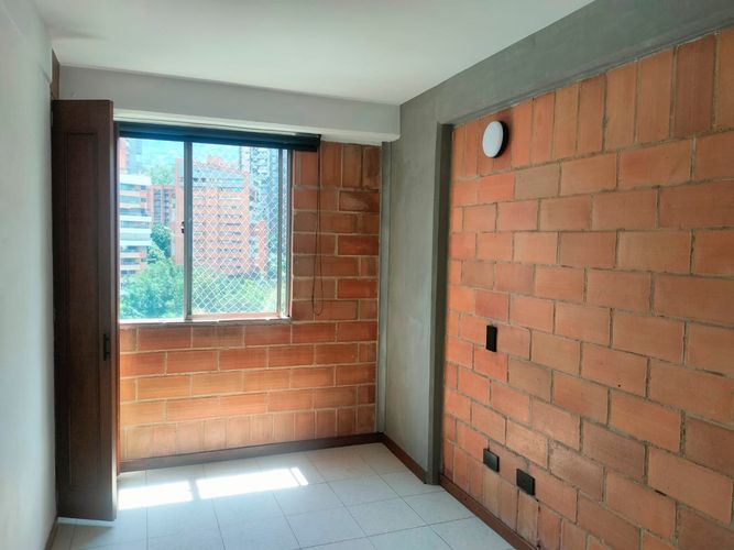 Apartamento de 3 alcobas en arriendo en El Poblado, Medellín, 64 m² · foto 6 de 13