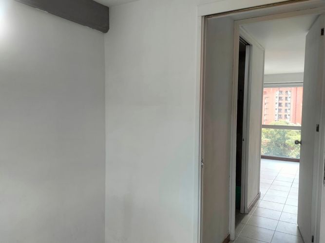 Apartamento de 3 alcobas en arriendo en El Poblado, Medellín, 64 m² · foto 8 de 13