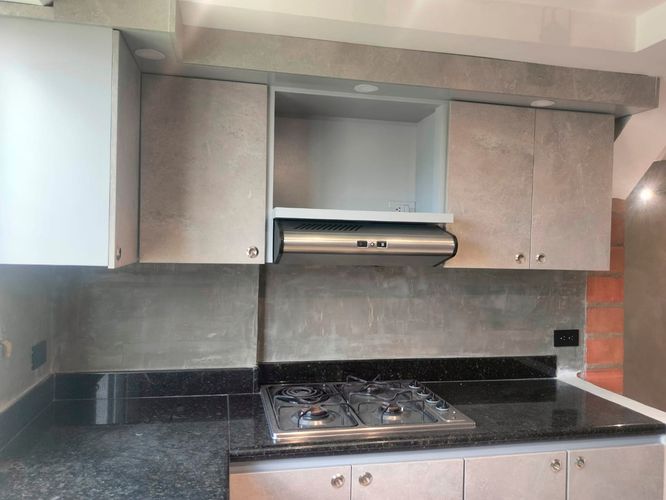 Apartamento de 3 alcobas en arriendo en El Poblado, Medellín, 64 m² · foto 4 de 13