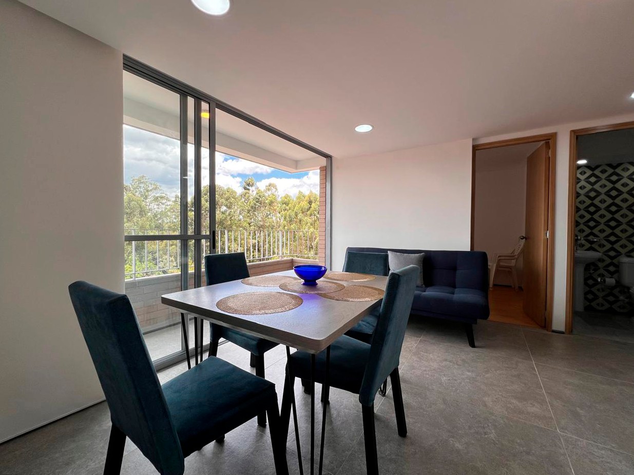 Apartamento en arriendo en Llano Grande, Rionegro · foto 2 de 11