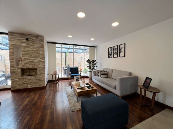 Casa de 3 alcobas en venta en Ub La Virginia, Chía, 178 m² · foto 4 de 24