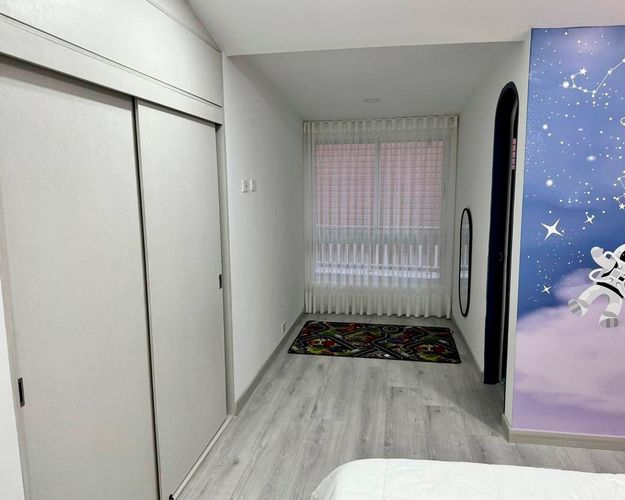 Casa de 4 alcobas en venta en El Poblado, Medellín, 334 m² · foto 10 de 17