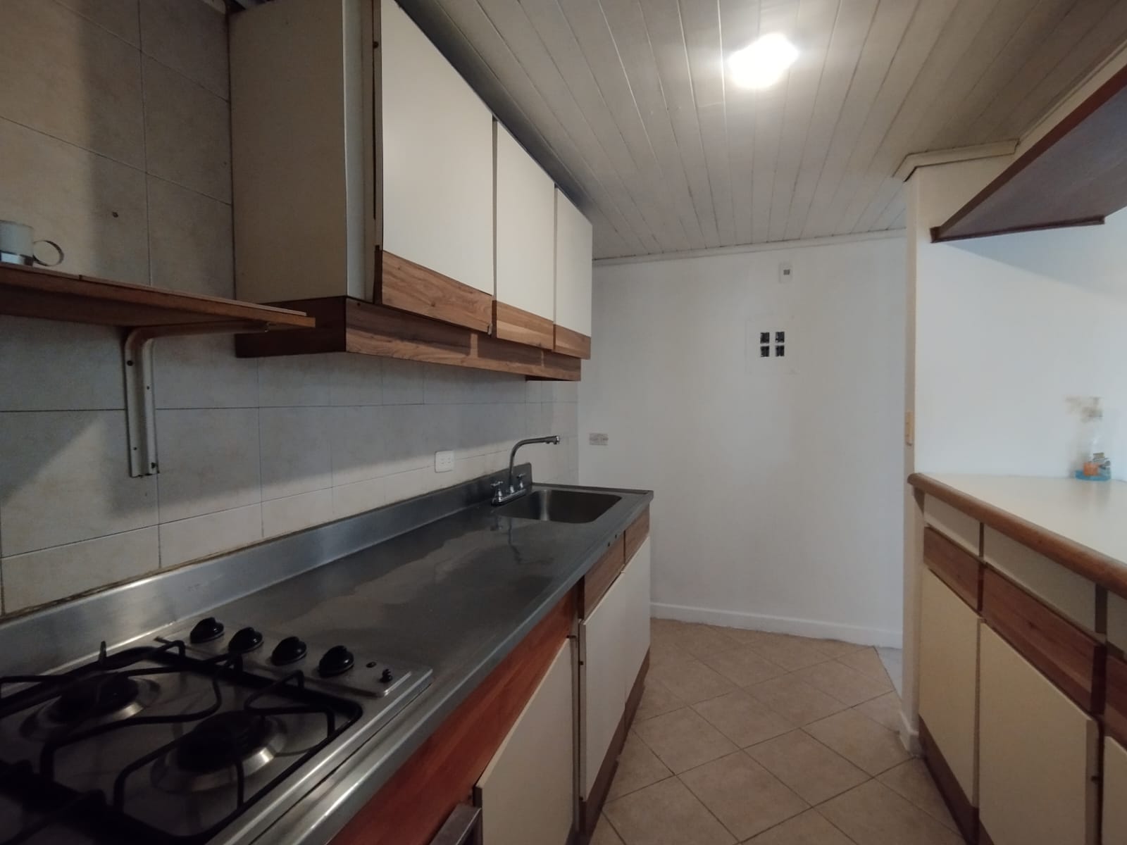Apartamento en arriendo en El Poblado, Medellín · foto 10 de 14