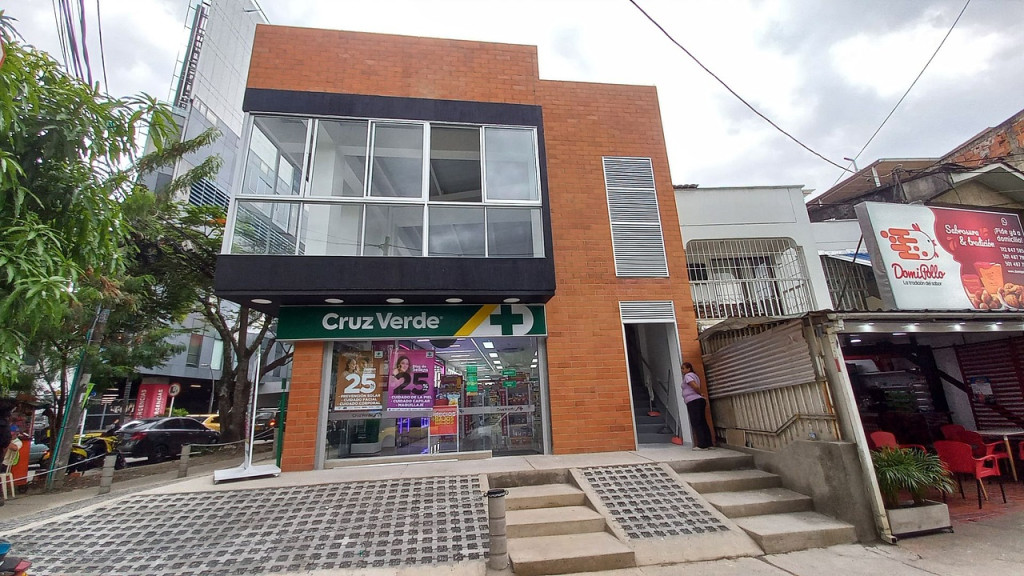 Local en Arriendo en San fernando viejo, Cali