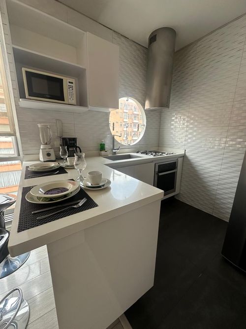 Apartamento de 1 alcoba en venta en Chico, Bogotá, 37 m² · foto 3 de 14