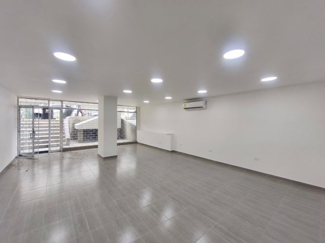 Local en arriendo en Santa Monica, Cali, 60 m² · foto 3 de 7