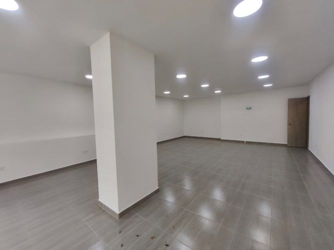 Local en arriendo en Santa Monica, Cali, 60 m² · foto 4 de 7