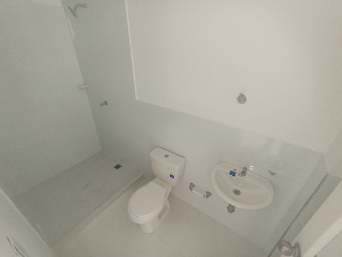 Bodega en arriendo en Obrero, Cali, 136 m² · foto 12 de 13