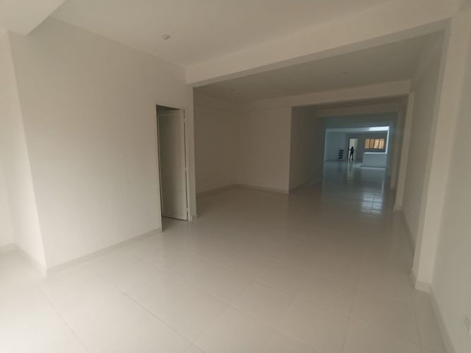 Bodega en arriendo en Obrero, Cali, 136 m² · foto 3 de 14