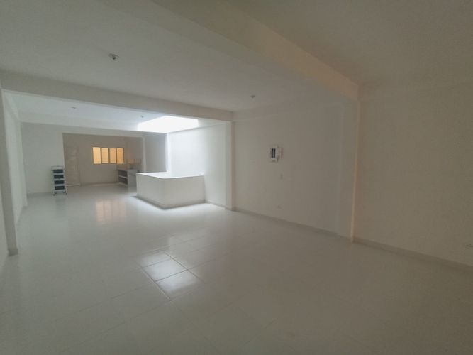 Bodega en arriendo en Obrero, Cali, 136 m² · foto 4 de 14