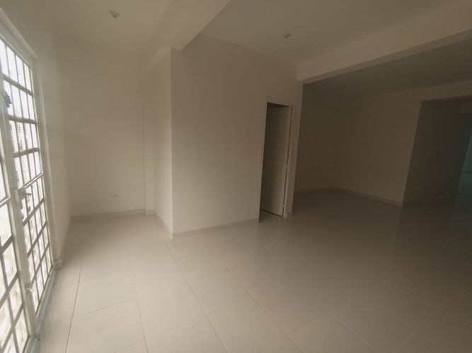 Bodega en arriendo en Obrero, Cali, 136 m² · foto 5 de 14