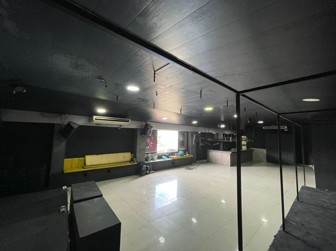 Local en arriendo en Los Cambulos, Cali, 200 m² · foto 3 de 24