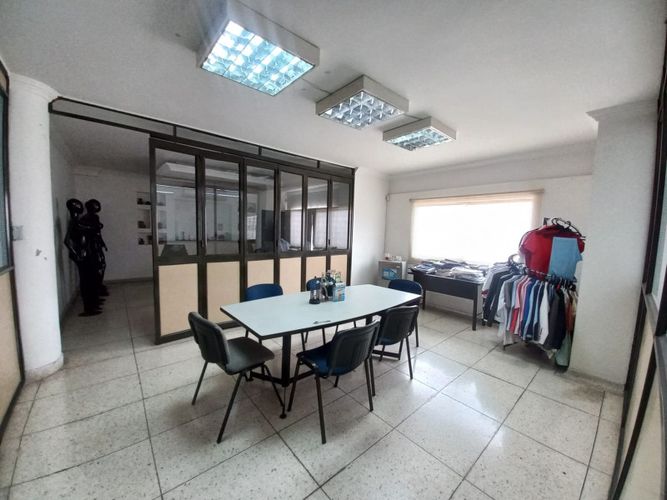 Casa de 6 alcobas en arriendo en Guayaquil, Cali, 1035 m² · foto 7 de 21