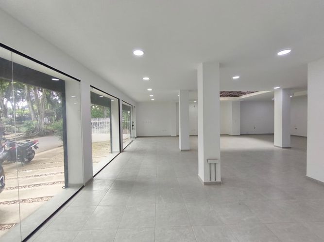 Local en arriendo en Ciudad Capri, Cali, 145 m² · foto 6 de 13