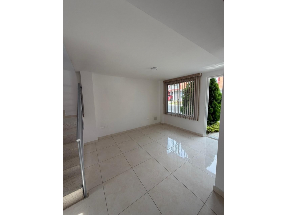 Casa en venta en Cerritos, Pereira · foto 5 de 12