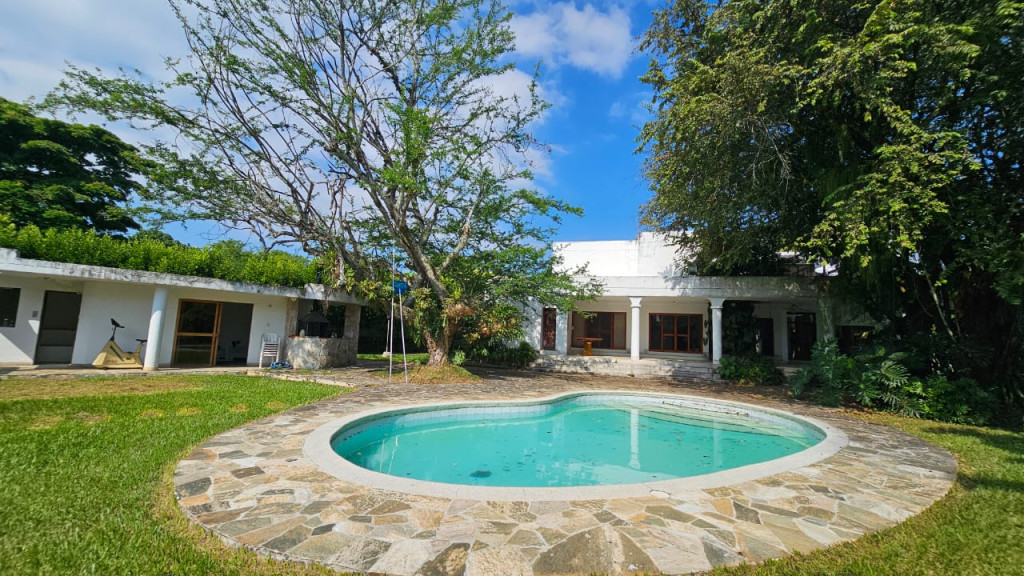 Casa en Arriendo en Pance, Cali