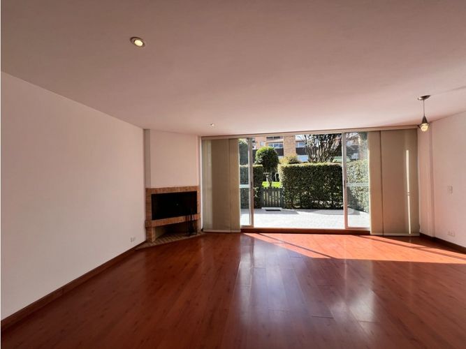 Casa de 3 alcobas en venta en Cr El Gran Chaparral, Chía, 109 m² · foto 3 de 24