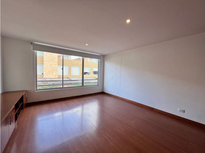 Casa de 3 alcobas en venta en Cr El Gran Chaparral, Chía, 109 m² · foto 20 de 24