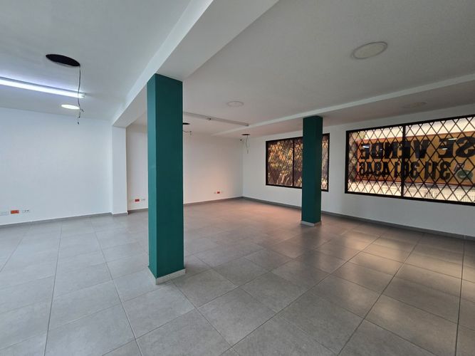 Edificio en venta en San Vicente, Cali, 695 m² · foto 4 de 22