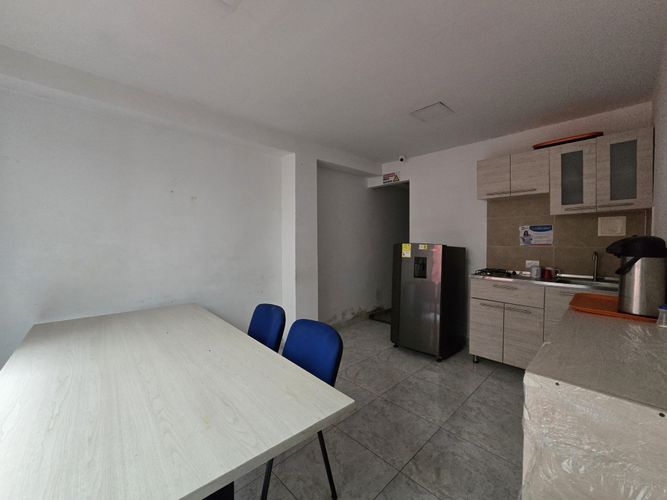 Edificio en venta en San Vicente, Cali, 695 m² · foto 9 de 22