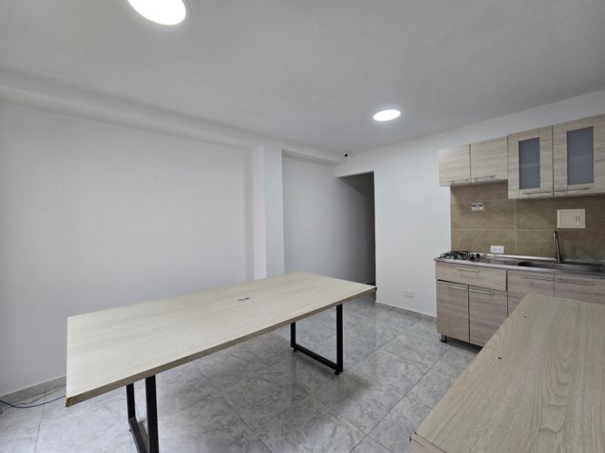 Edificio en venta en San Vicente, Cali, 695 m² · foto 11 de 22