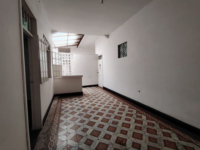 Casa de 3 alcobas en arriendo en Bellavista, Yumbo, 358 m² · foto 4 de 22