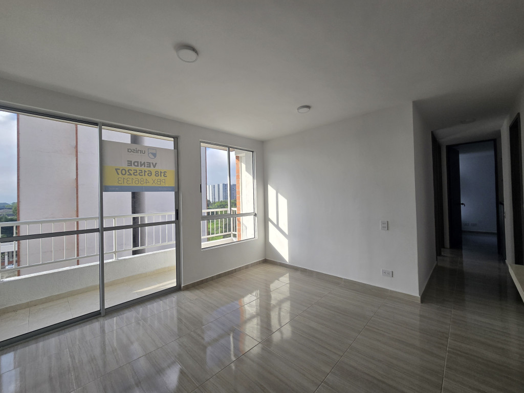 Apartamento en venta en Cachipay, Cali · foto 5 de 19