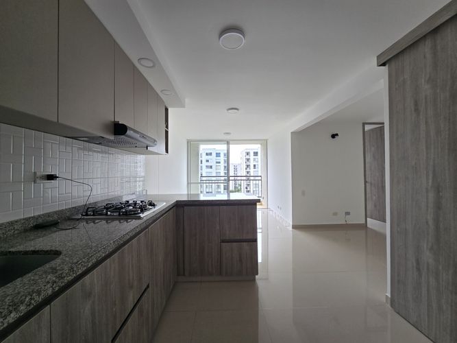 Apartamento de 2 alcobas en venta en Zona Industrial, Yumbo, 60 m² · foto 4 de 19