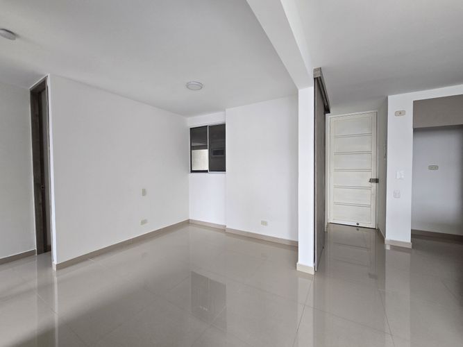 Apartamento de 2 alcobas en venta en Zona Industrial, Yumbo, 60 m² · foto 10 de 19