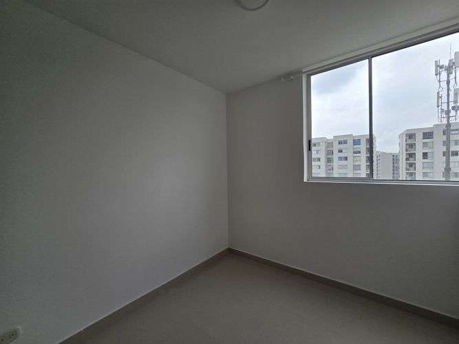Apartamento de 2 alcobas en venta en Zona Industrial, Yumbo, 60 m² · foto 14 de 19