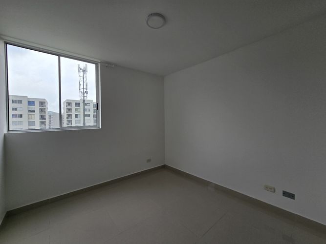 Apartamento de 2 alcobas en venta en Zona Industrial, Yumbo, 60 m² · foto 16 de 19