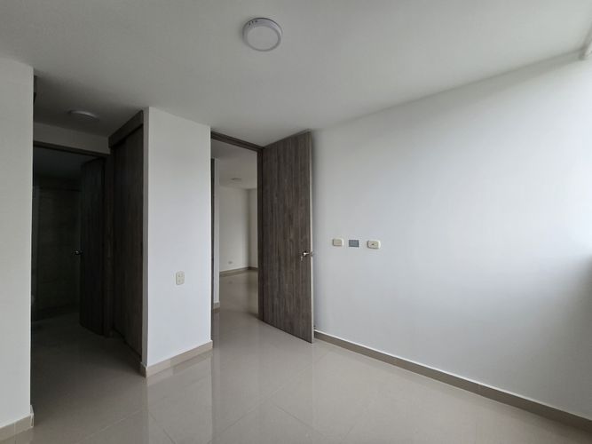 Apartamento de 2 alcobas en venta en Zona Industrial, Yumbo, 60 m² · foto 17 de 19