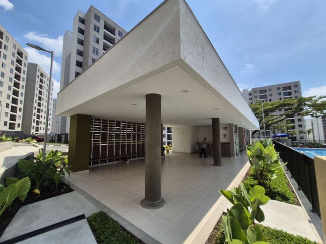 Apartamento de 2 alcobas en venta en Arroyohondo, Yumbo, 70 m² · foto 15 de 20